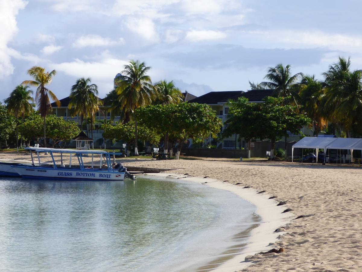 Beach One Bedroom Suite A20 Ocho Rios Kültér fotó