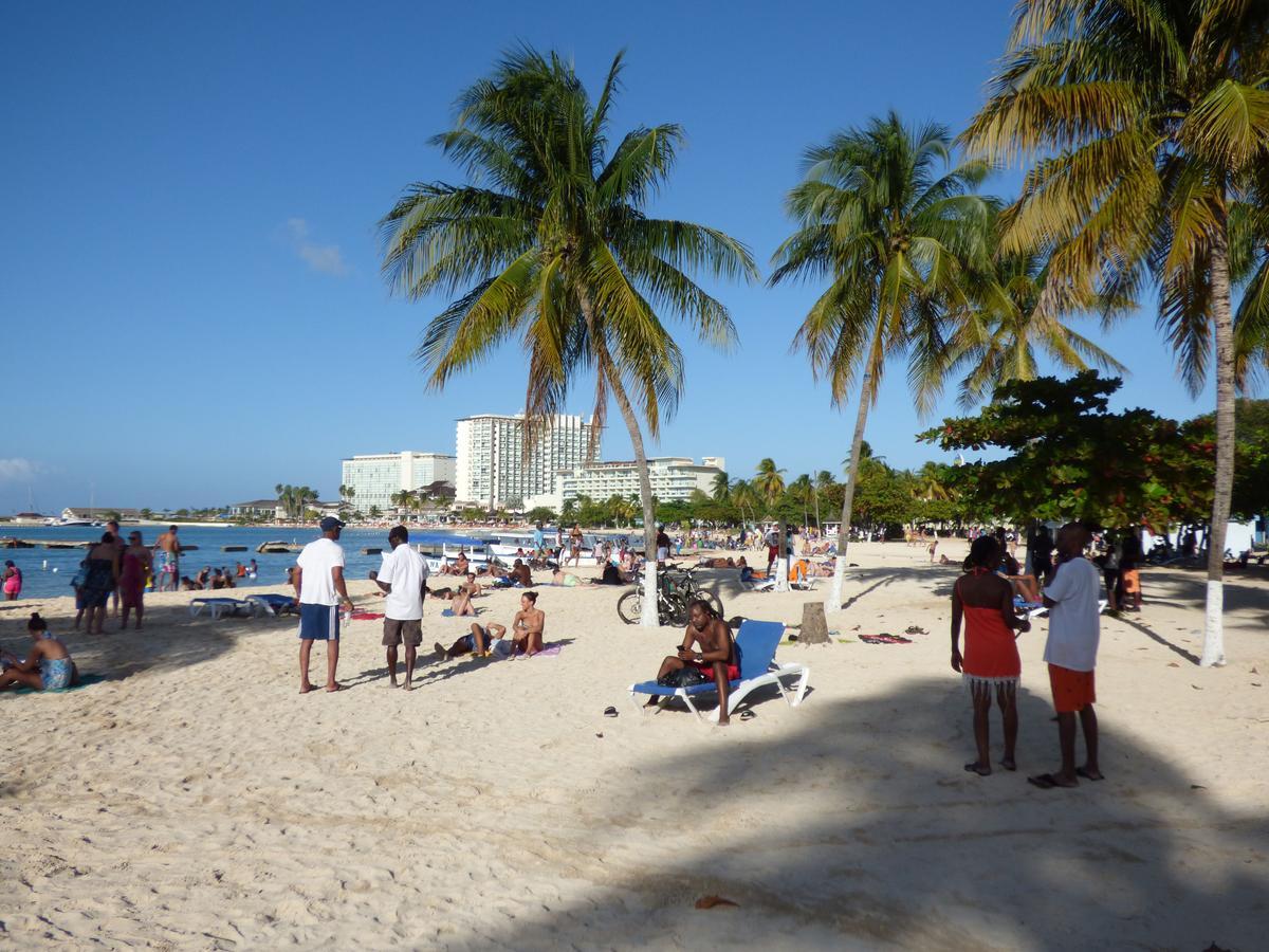 Beach One Bedroom Suite A20 Ocho Rios Kültér fotó